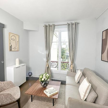 Stunning Apartment Near Eiffel Tower Paris Extérieur photo