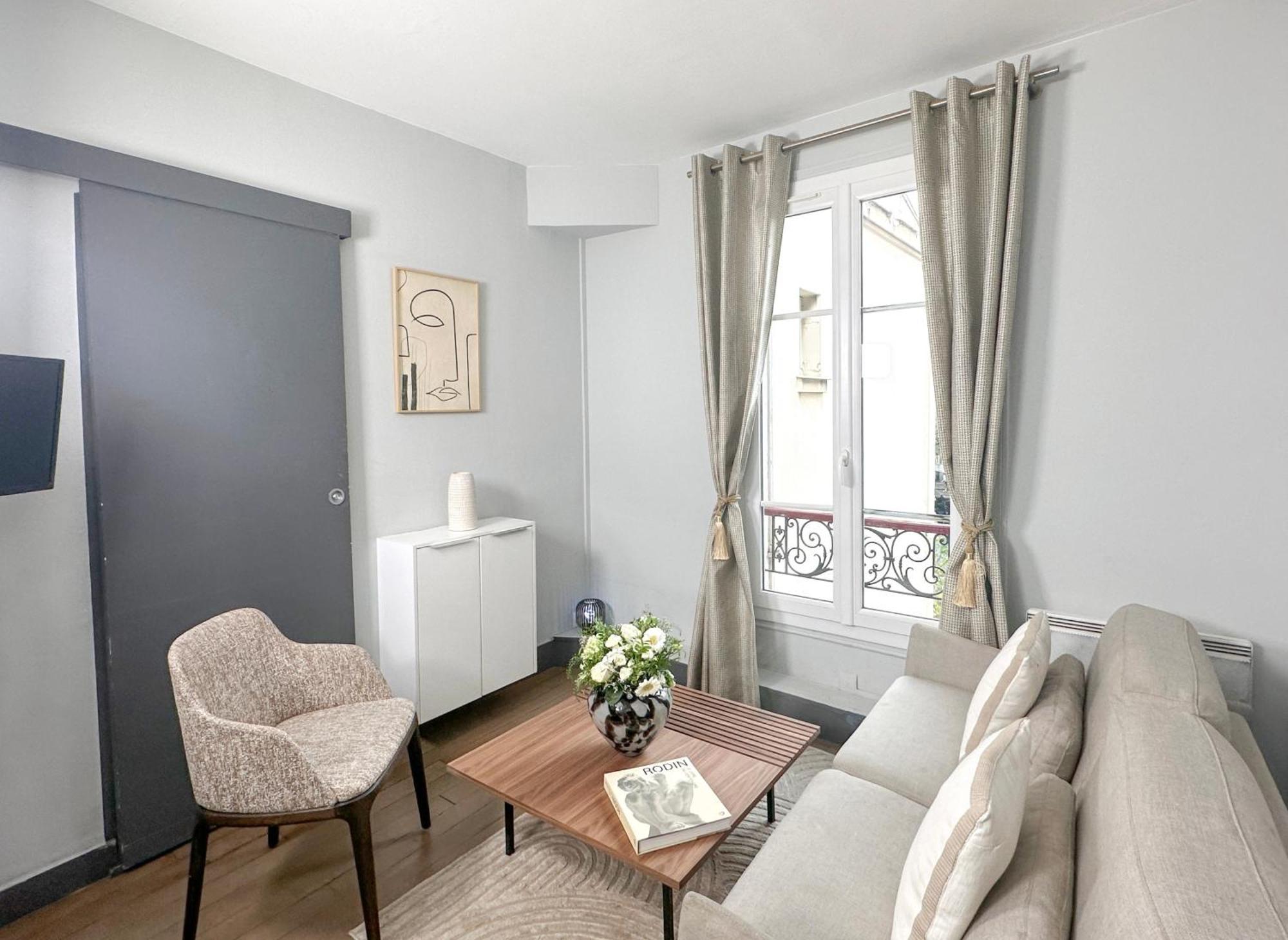 Stunning Apartment Near Eiffel Tower Paris Extérieur photo