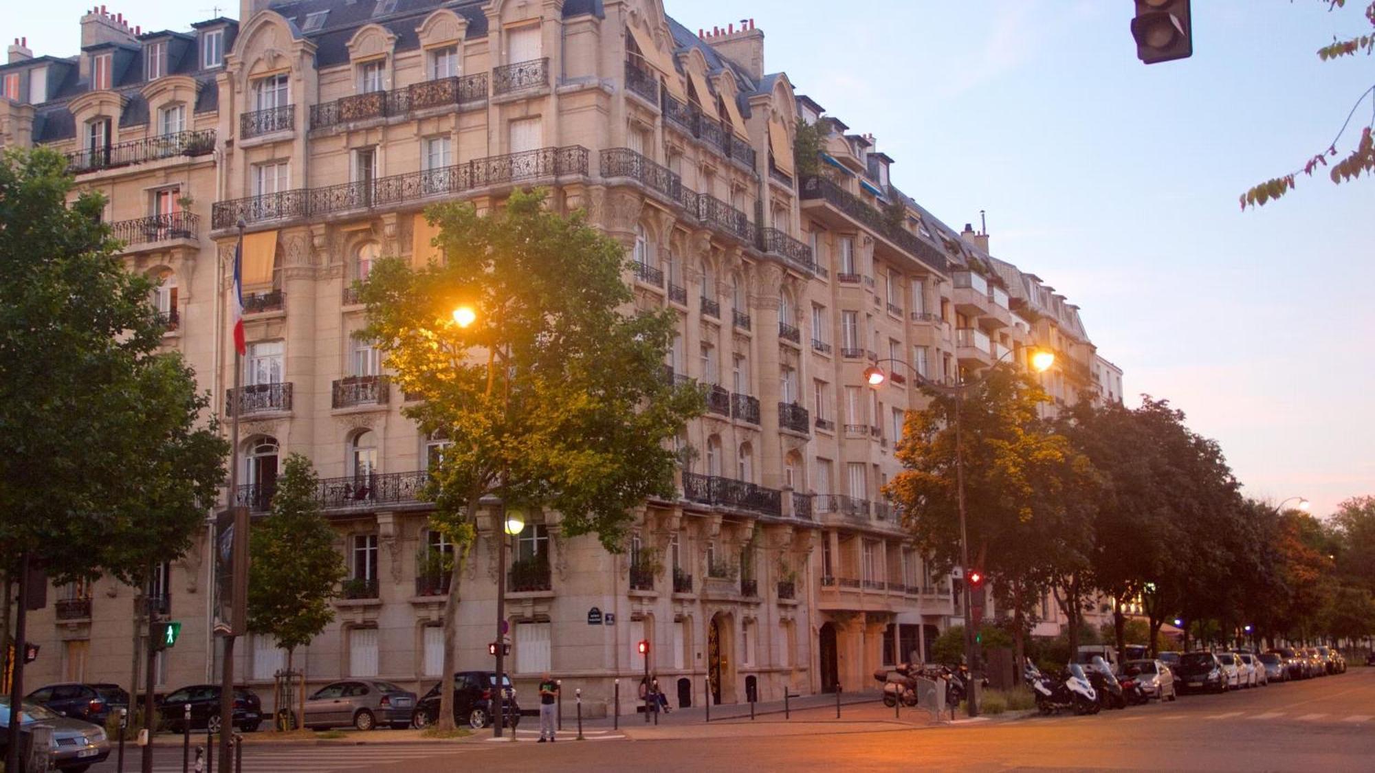 Stunning Apartment Near Eiffel Tower Paris Extérieur photo