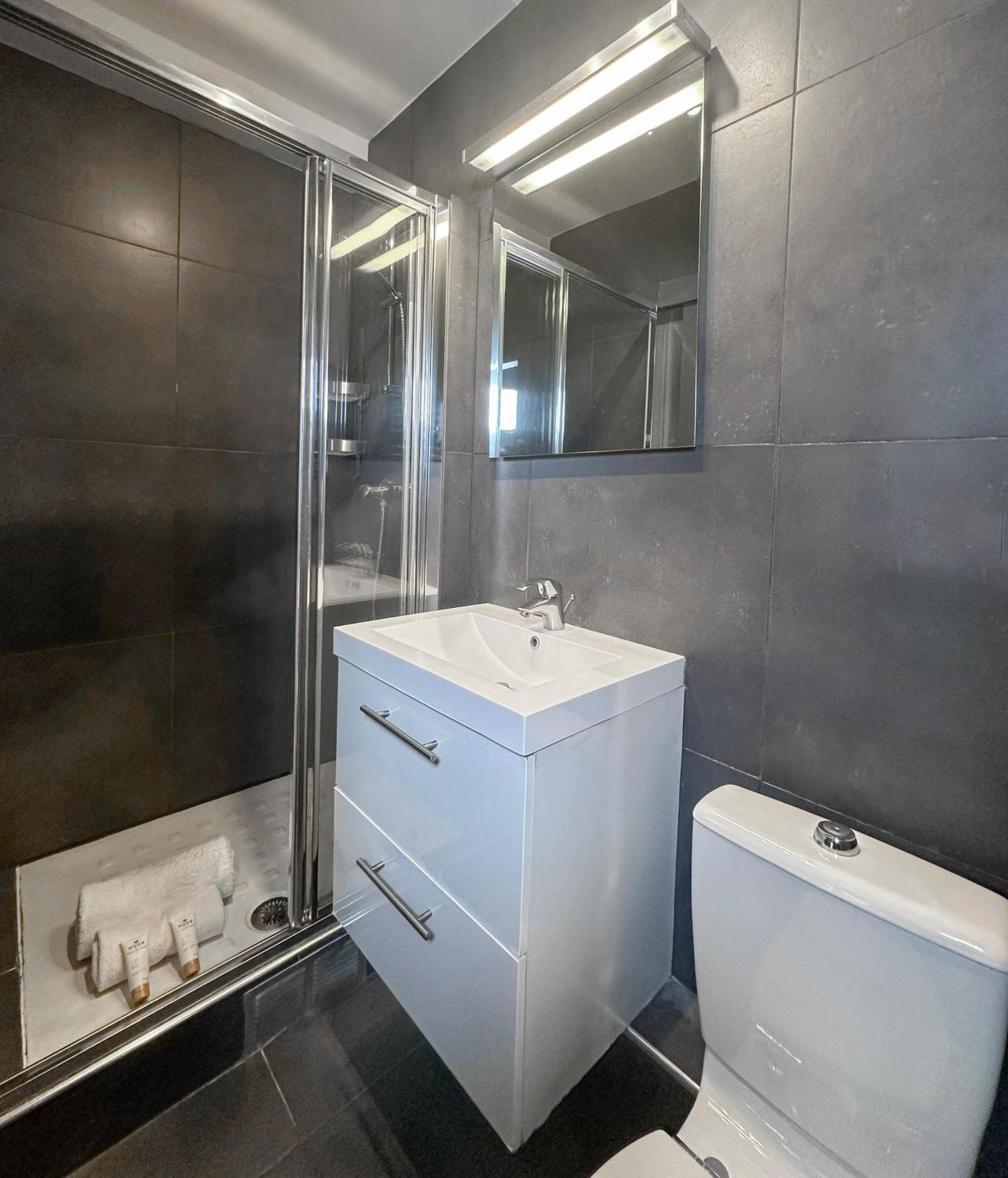 Stunning Apartment Near Eiffel Tower Paris Extérieur photo